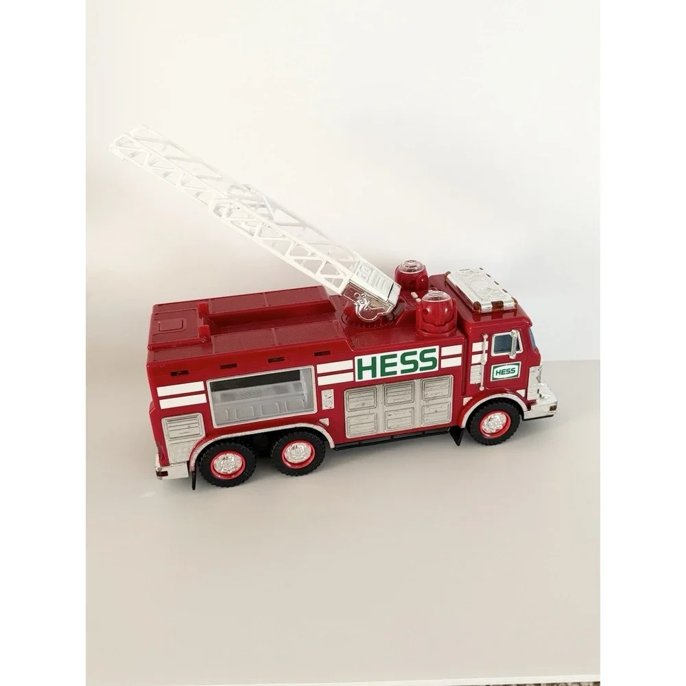 2005 Hess Fire Truck Ladder Lights Sounds Working